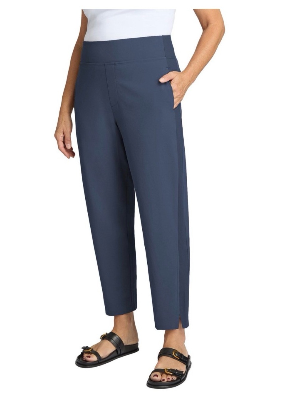 Kirkland Signature Women’s Lightweight Ankle Pant